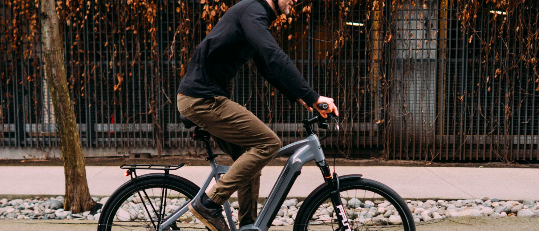 Mastering E Bike Etiquette Guide to Safe Riding